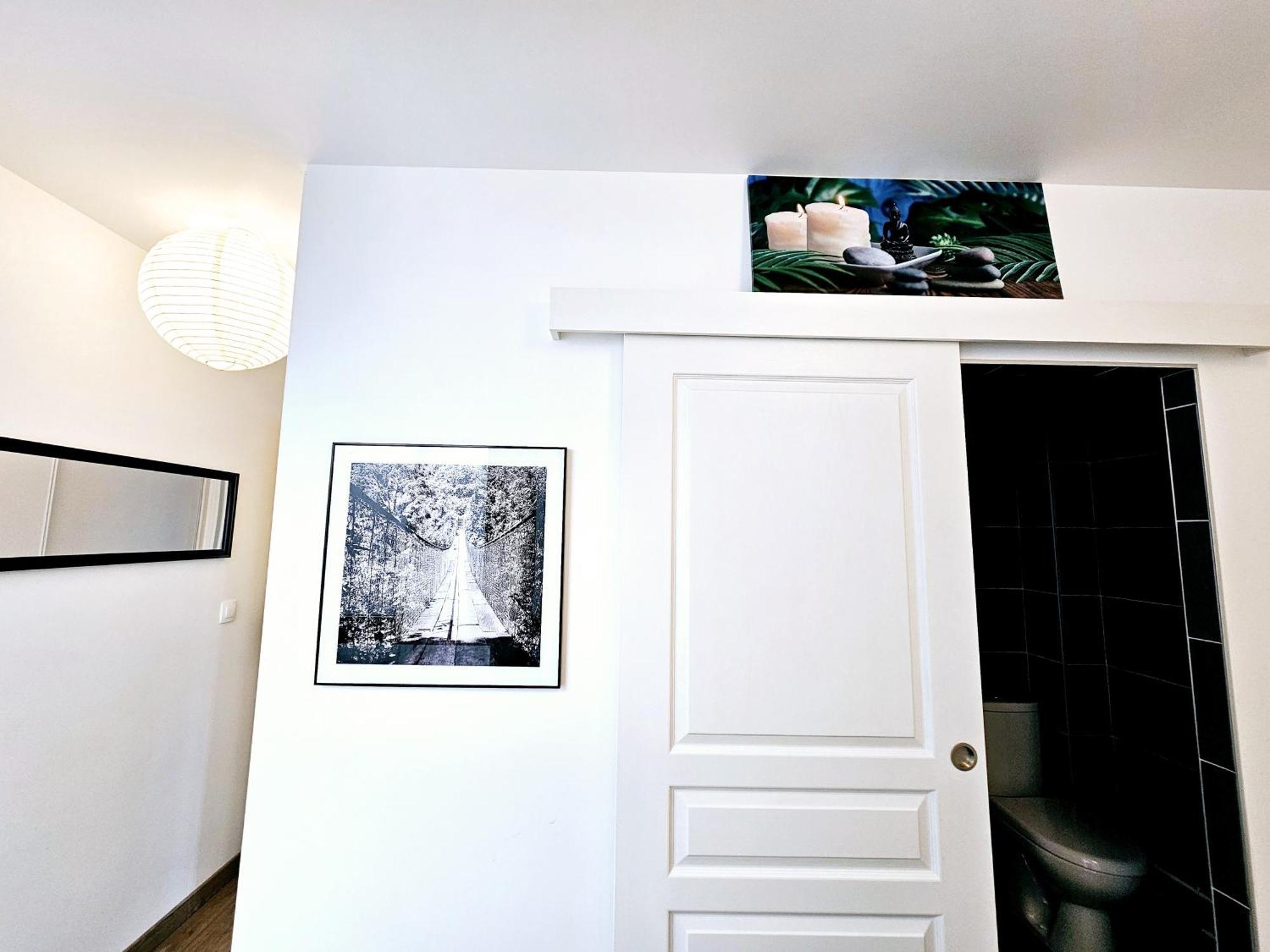 Passage Secret - Ideal Pro, Couples, Familles & Amis - Le Calme En Hypercentre - Wifi Haut Debit - Netflix - Machine A Laver - Gare, Cathedrale, Commerces, Restaurants & Transports En Commun A Moins De 10 Minutes A Pied Reims Buitenkant foto