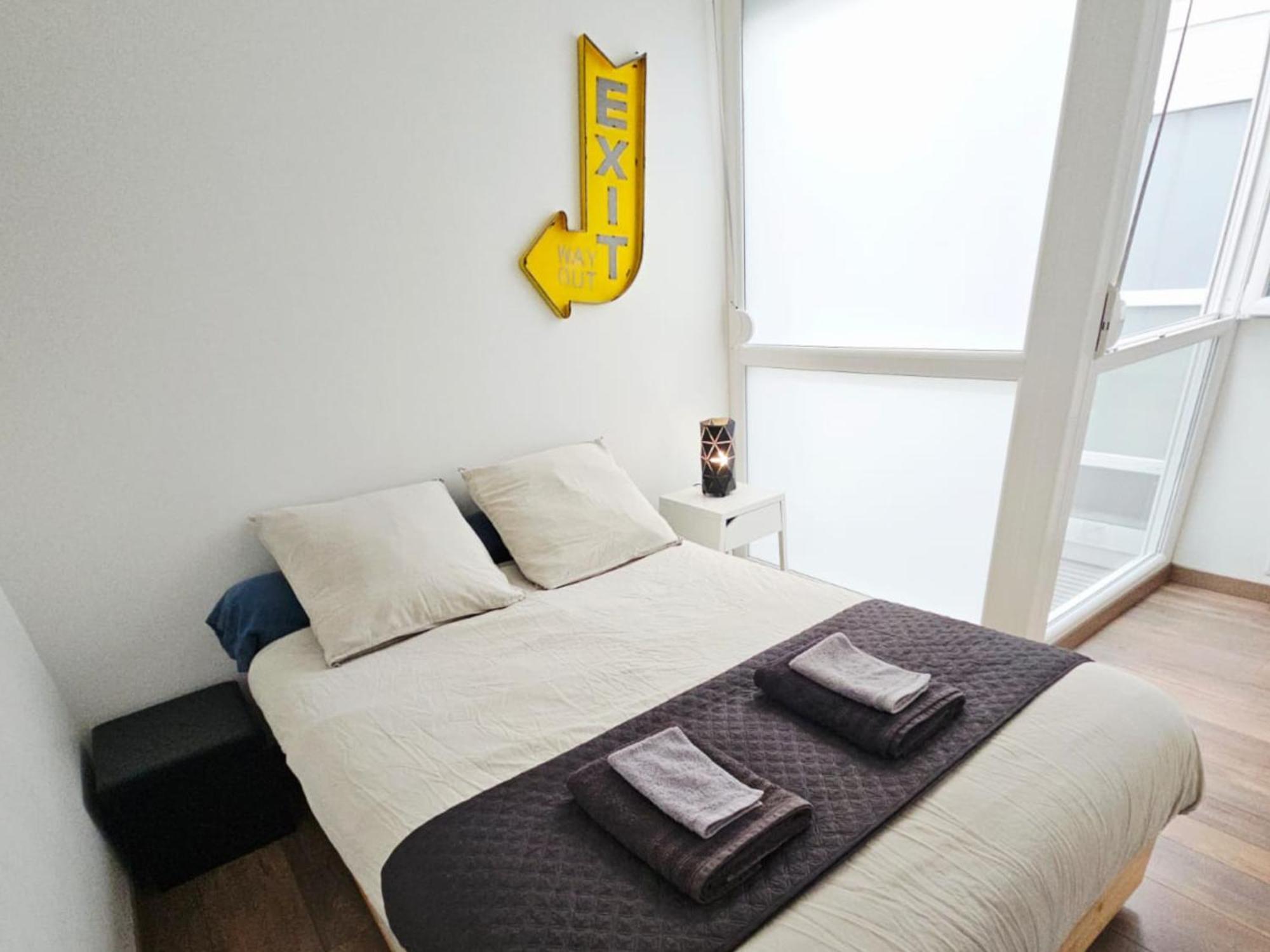 Passage Secret - Ideal Pro, Couples, Familles & Amis - Le Calme En Hypercentre - Wifi Haut Debit - Netflix - Machine A Laver - Gare, Cathedrale, Commerces, Restaurants & Transports En Commun A Moins De 10 Minutes A Pied Reims Buitenkant foto