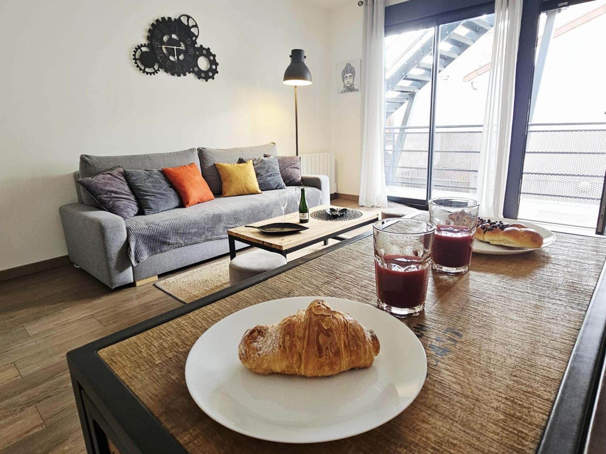 Passage Secret - Ideal Pro, Couples, Familles & Amis - Le Calme En Hypercentre - Wifi Haut Debit - Netflix - Machine A Laver - Gare, Cathedrale, Commerces, Restaurants & Transports En Commun A Moins De 10 Minutes A Pied Reims Buitenkant foto